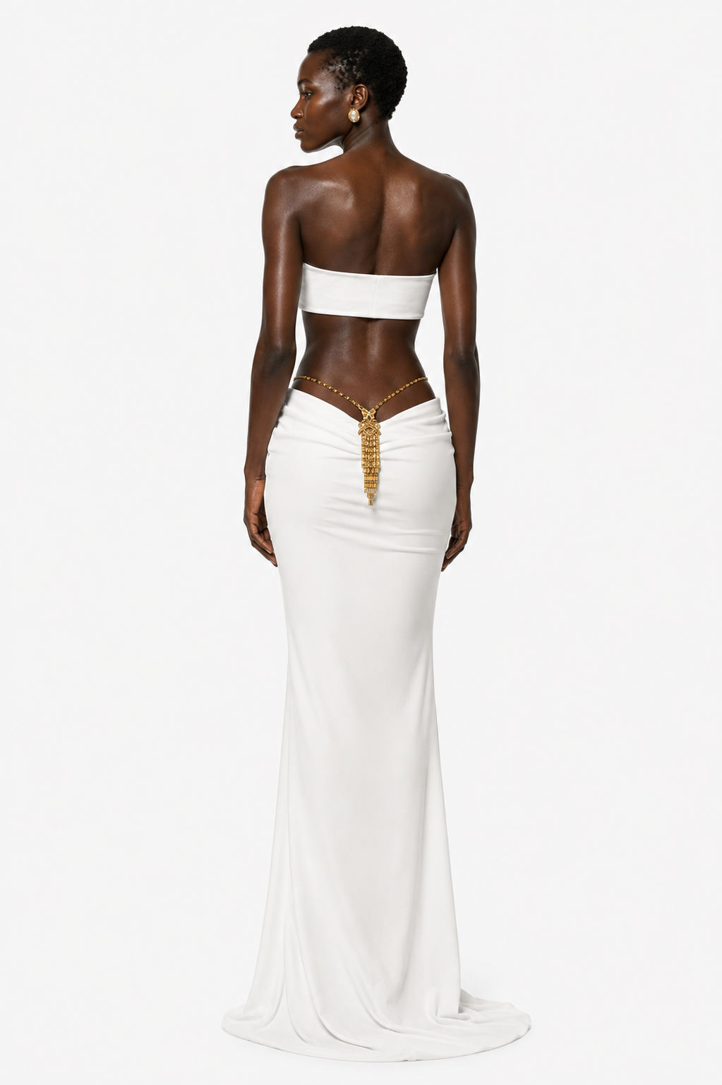 SAINT GOWN