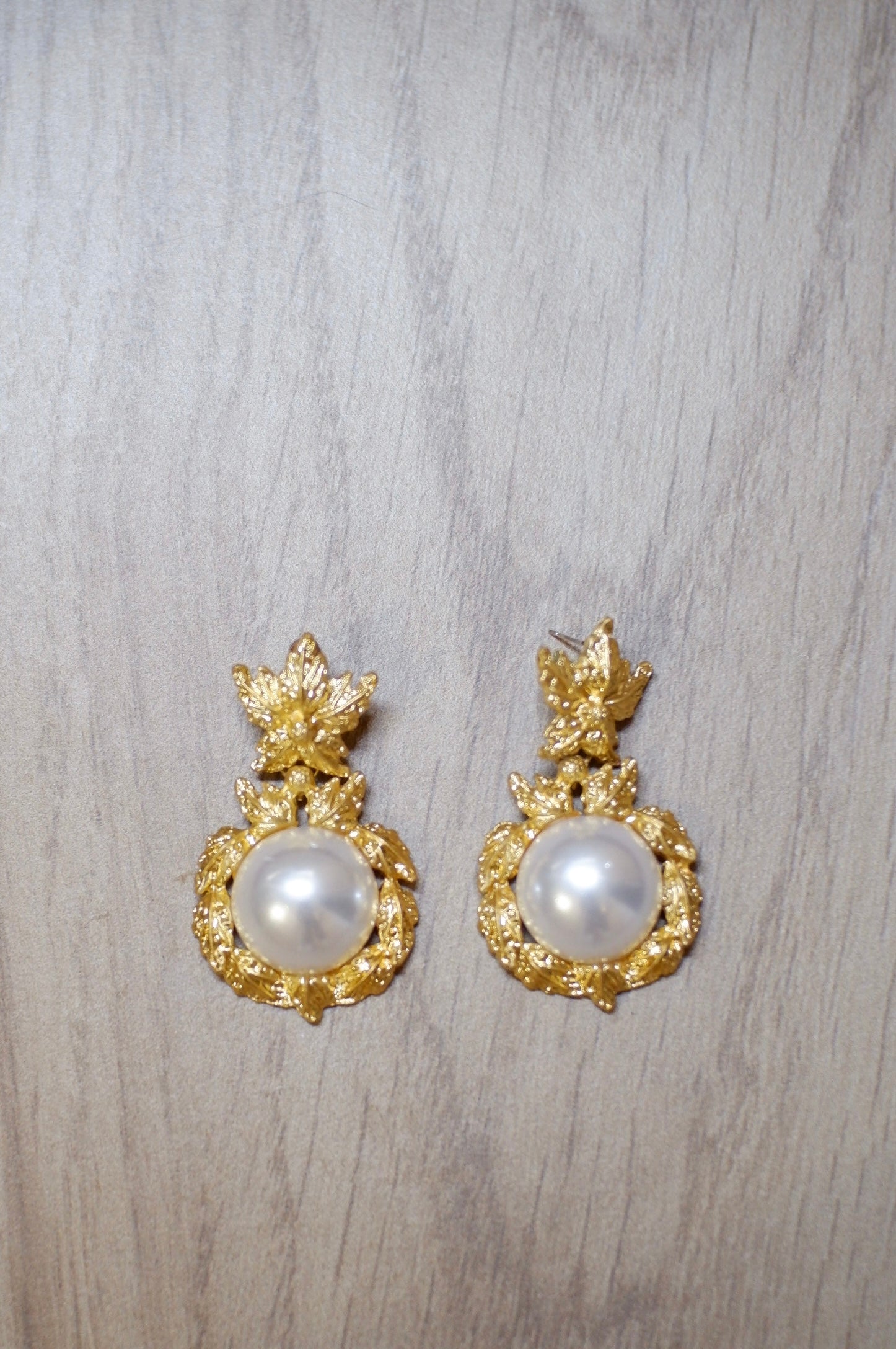 DIANA PENDANT EARRING